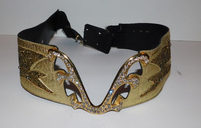 NEAT VINTAGE 1980'S PREOWNED LEO ISBA FASHION BELT WITH RHINESTONES 30''