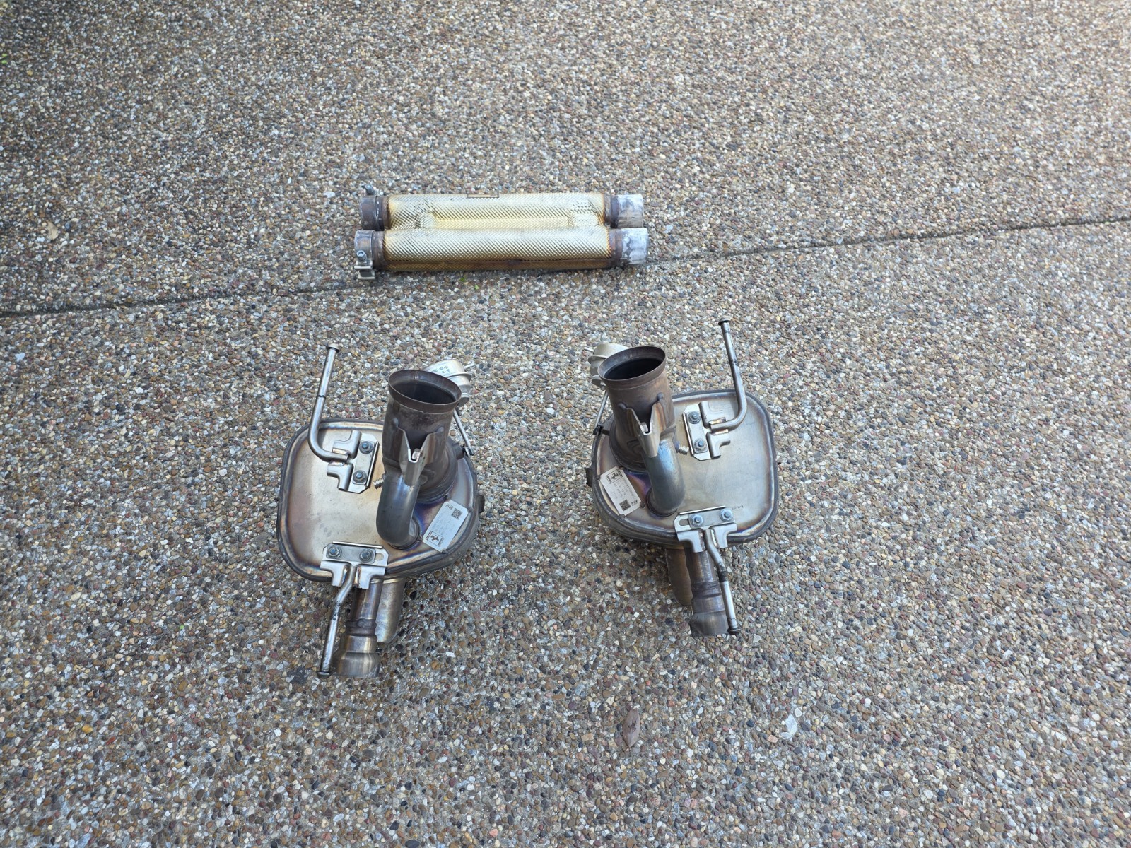 FERRARI 812 SUPERFAST & GTS OEM (L & R) EXHAUST MUFFLER SILENCER & H-PIPE