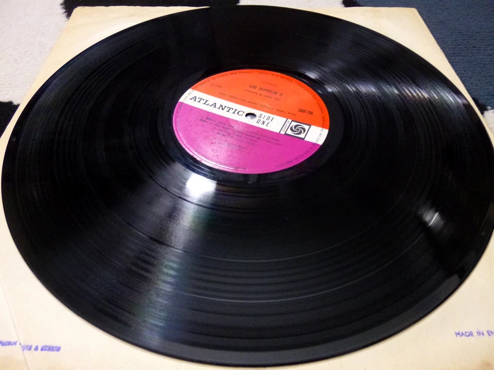 EX-A5/B4 Led Zeppelin II(2) Red/Plum 588198 UK vinyl Lp GATEFOLD Baldwin credits - Image 3 of 4