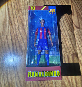 Ronaldinho Figure | eBay