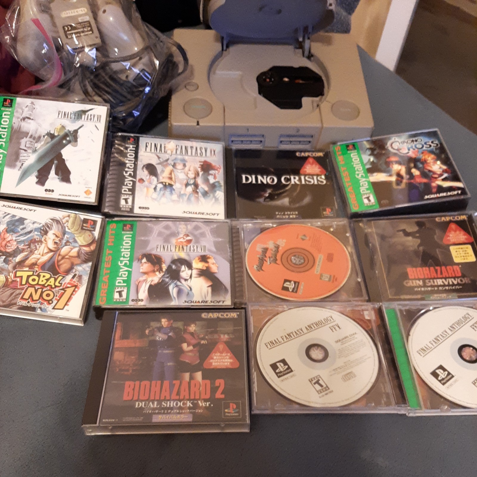 PlayStation With 11 Games 2 Memory Cards And 2 Controllers plz read descrip.