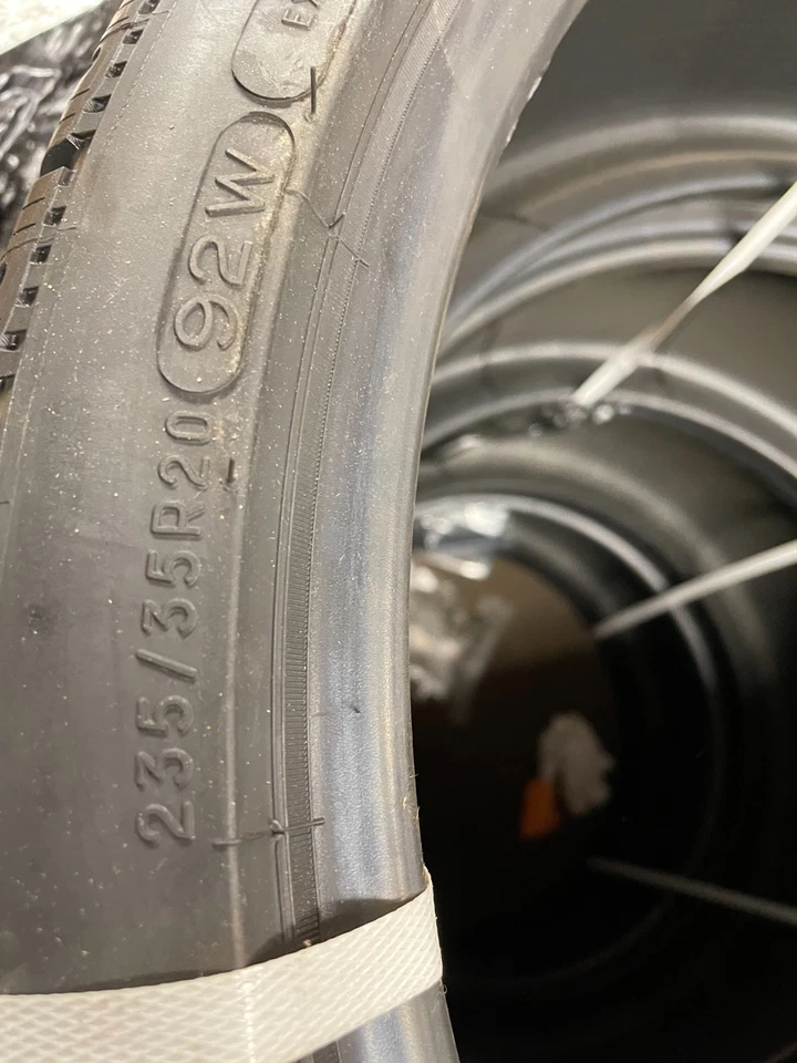 Michelin Pilot Alpine PA4 235/35/20 #FERRARI GTC4 FF - Image 4 of 4