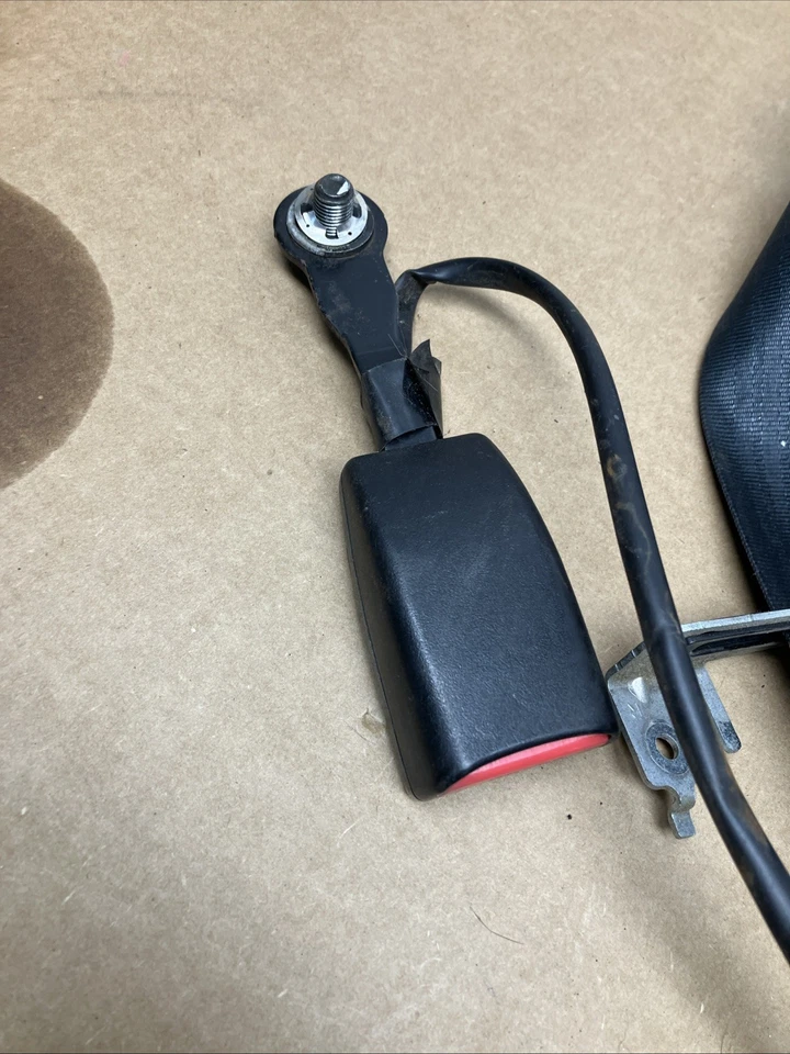 Mazda MX-5 Miata 2006-2012 pasajero delantero derecho cinturón retractor OEM Foto 2 de 4