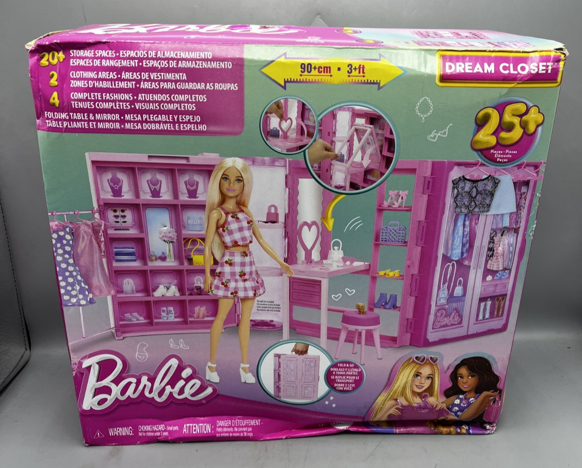 Barbie Dream Closet Toy Playset with Clothes & Accessories Set NEW Damaged Box