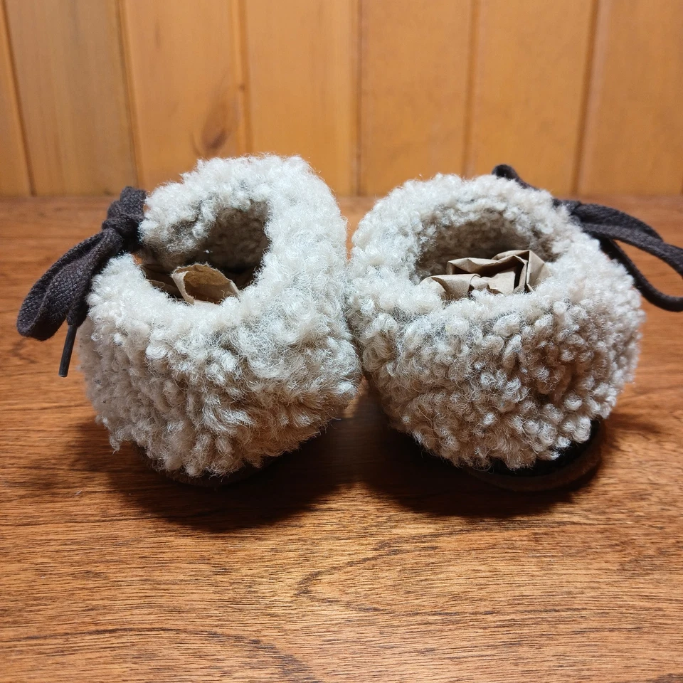 Botines de cuero de oveja hechos a mano zapatos de bebé SUÉTER EXTRA talla 18 meses Foto 4 de 4