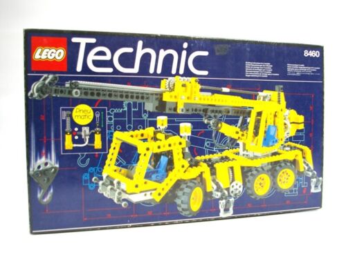 Vintage 1995 LEGO Pneumatic Crane Truck 8460 850pcs