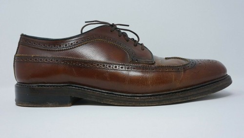 Crosby Square Mens 9.5 VTG V Cleat 