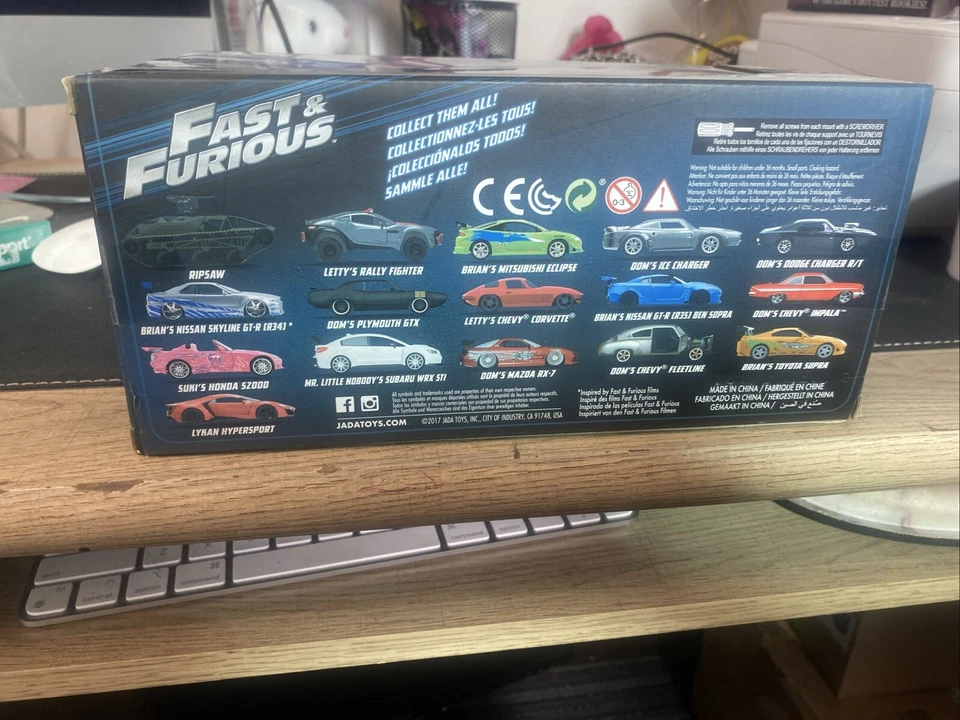 JADA FAST & FURIOUS BRIAN'S 2009 NISSAN SKYLINE GT-R R35 BLUE 1:18 DIECAST  #35 - Image 4 of 4