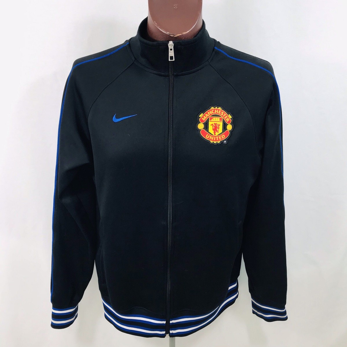 Nike Manchester United Men's Zip Up Jacket Soccer Sz M Black Nike Manchester United Men's Zip Up Jacket Soccer Sz M Black