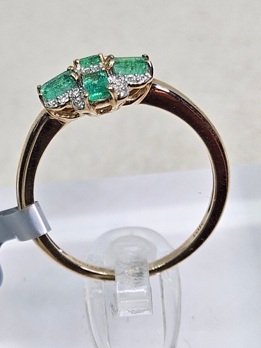 10kt Gold Emerald & White Zircon Ring Size O (2.16g) Gemporia - Picture 4 of 9