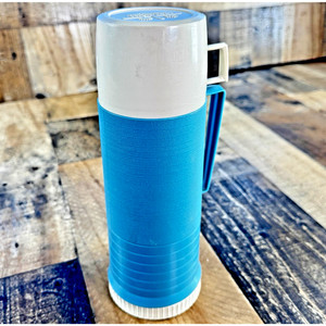 Vintage 1960s THERMOS Model 2202 King Seeley Blue White Pint Size Complete EX