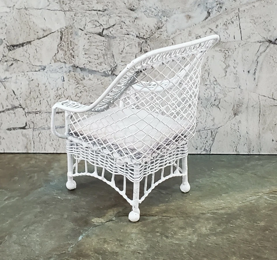 Кукольный домик патио стул белая металлическая сетка масштаб 1:12 миниатюрный сказочный сад - Изображение 3 из 4