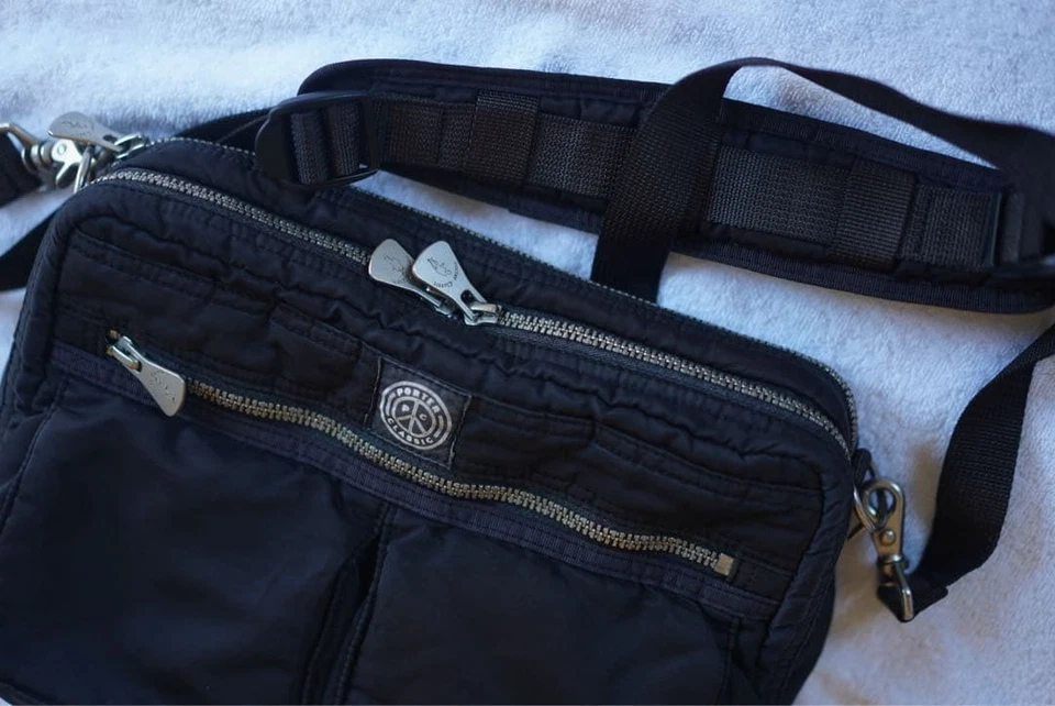 Sac Porter Classic SUPER NYLON noir - Photo 3/3