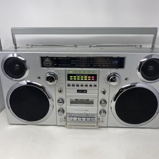 GPO Brooklyn Retro Portable Boombox Silver Radio Cassette/CD/BT Player Read!