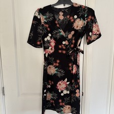 Atmosphere  Floral midi/mini wrap Dress  Size 6