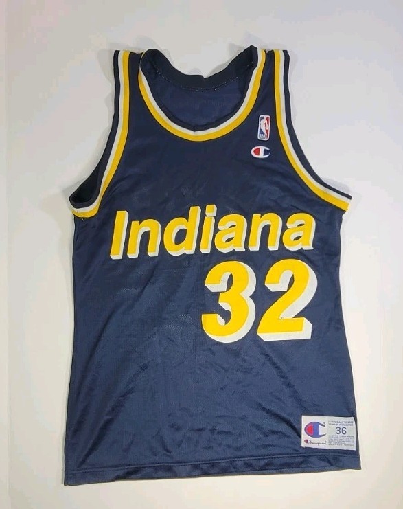 Vintage Indiana Pacers NBA Dale Davis #32 Champion Jersey Men's Sz