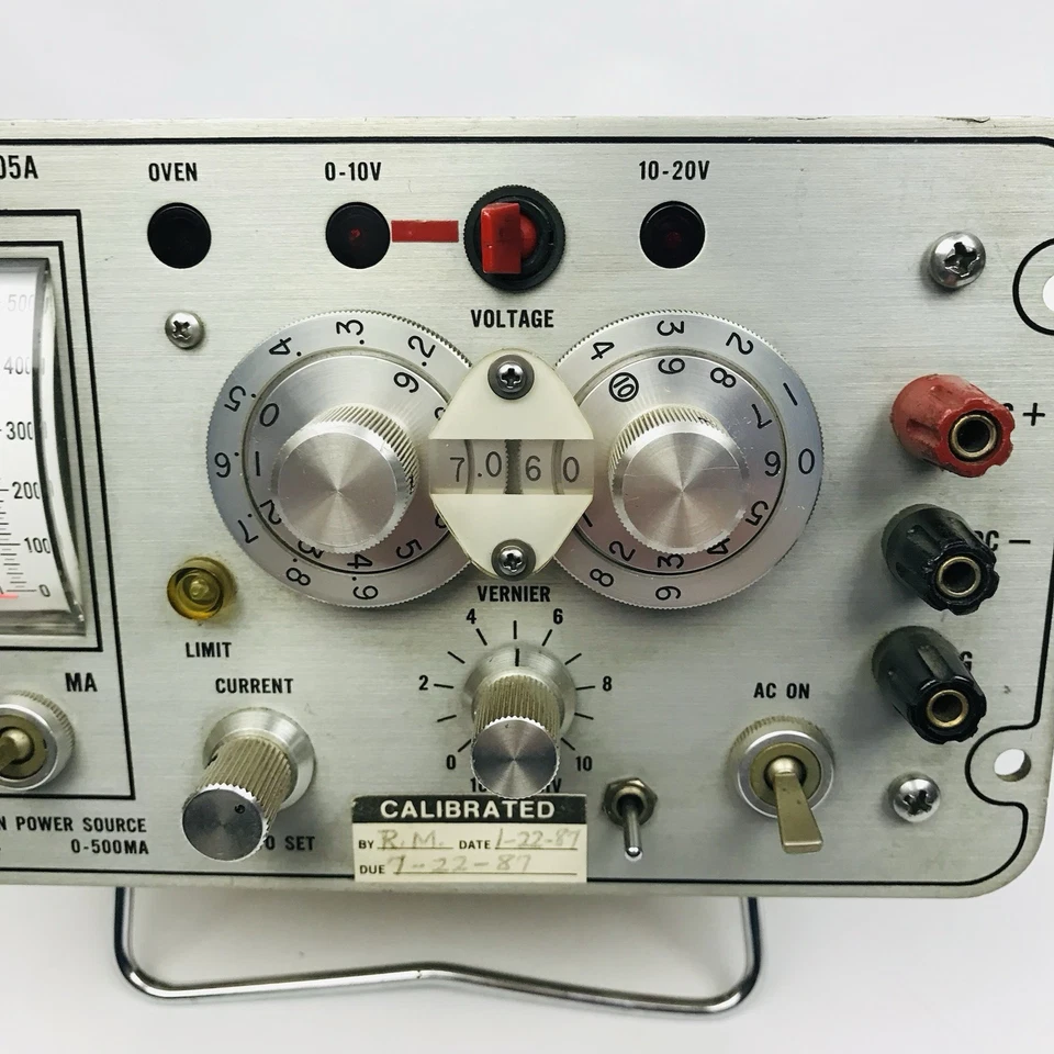 Fuente de alimentación de precisión Power Designs Inc 2005 2005A 0-20VDC 0-500MA Foto 3 de 4