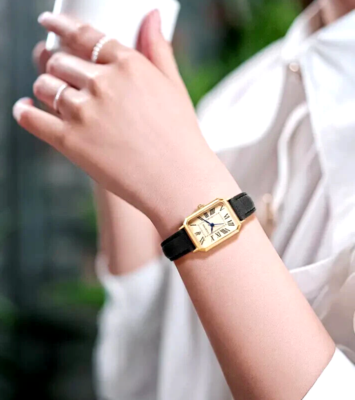 Ladies Square Roman Numeral Luxury Vintage Fashion Quartz  display picture 1