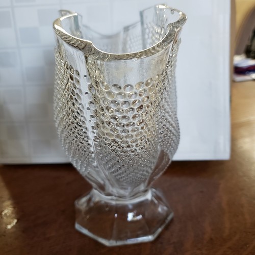 L.E. Smith vintage 1000 eyes fan vase. - Picture 4 of 12