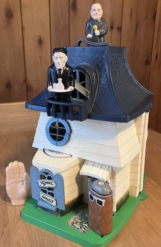 Addams Family 1991 Cereal Flashlight Set & Weebles 1976 Hasbro Haunted House