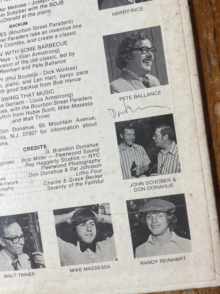 Buffalo Disaster Jazz Band Son Of Buffalo LP - Bison Records Signed by 6 in Band Foto 3 de 4