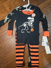 12m brand new halloween pajamas from carter's item, 417G6