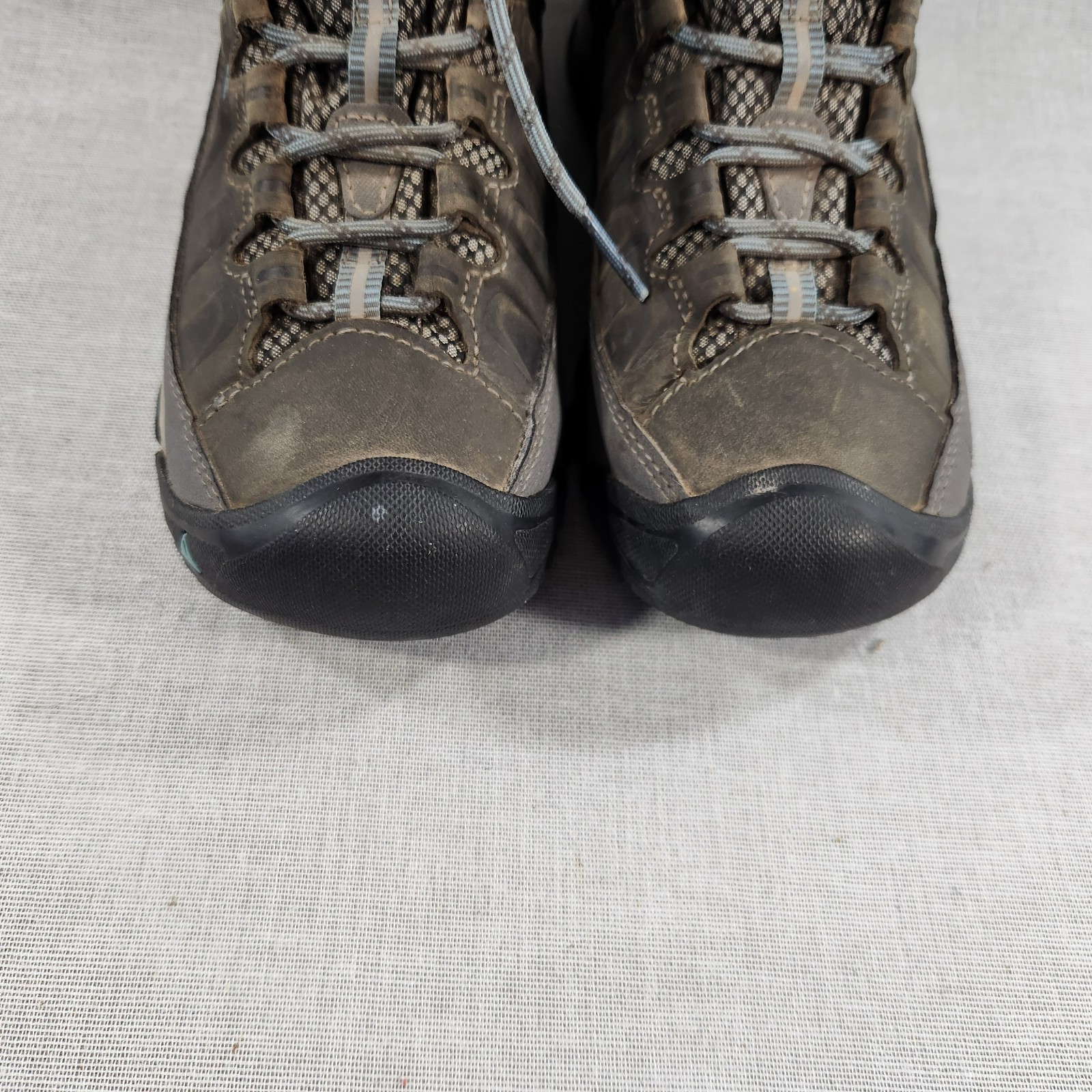 Stivali da trekking Keen Targhee III Mid impermeabili da donna misura 6 5 pelle marrone pizzo