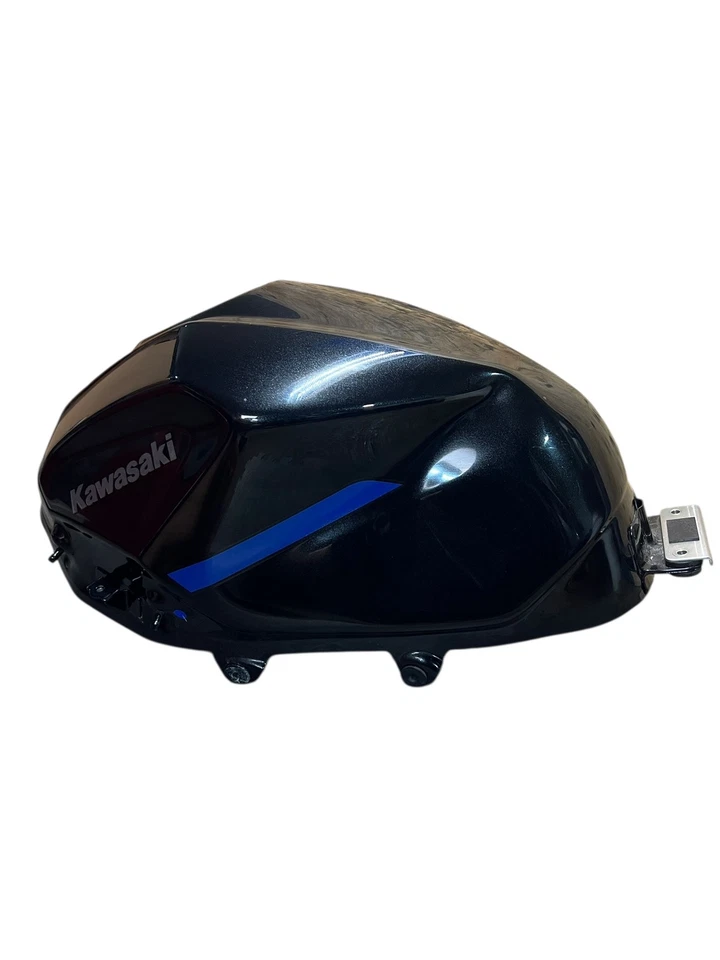 2024 2025 KAWASAKI NINJA EX500 BLACK GAS TANK FUEL CELL PETROL RESERVOIR - Image 2 of 4