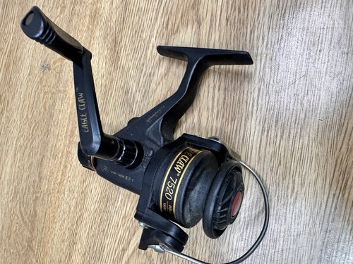 Vintage Eagle Claw Graphite Ball-bearing #7520 Spinning Reel - Picture 6 of 7