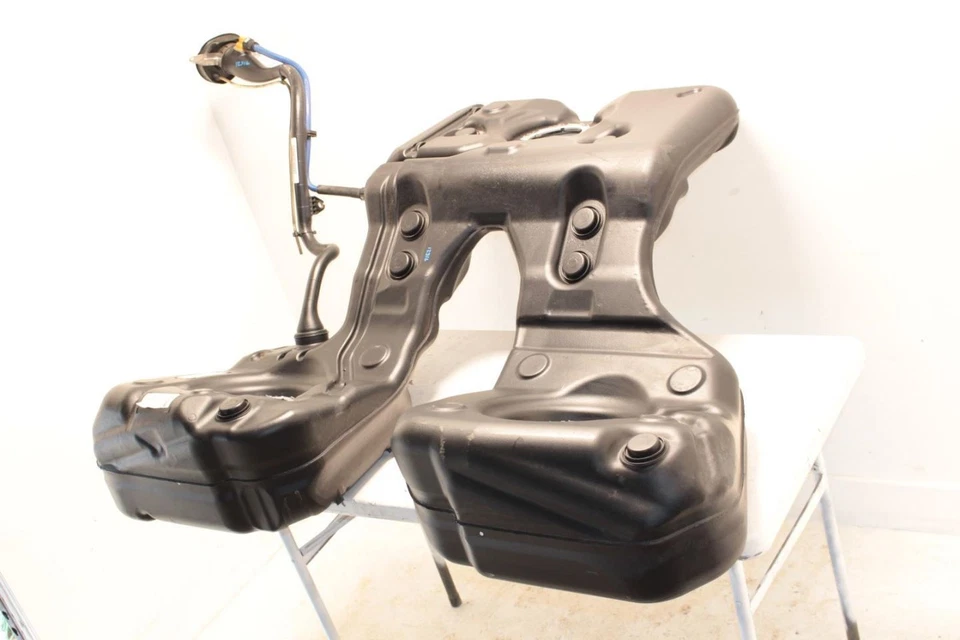 Conjunto de tanque de combustible 10-16 Porsche Panamera 26,4 galones 97020112104 Foto 2 de 4