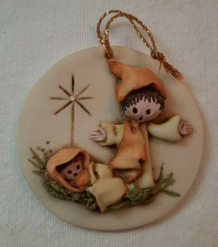 2 LaBerge Round Christmas Ornaments 2 1/4" Love and Baby Jesus Signed 1982 - Picture 3 of 12