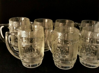 Set of 7 vtg Dad's root beer mugs heavy great condition!
