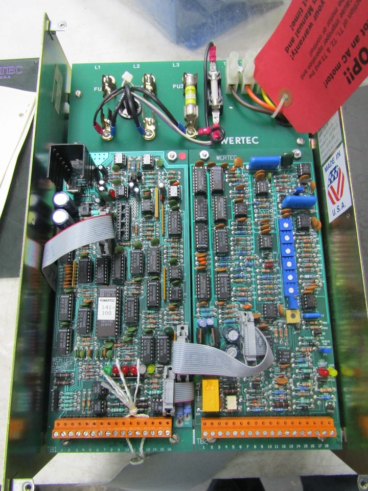 💥NEW POWERTEC 1000 1.5 HP BRUSHLESS DC DRIVE 3.8/5.8 AMPS 230 VDC 3Ø - Image 4 of 4