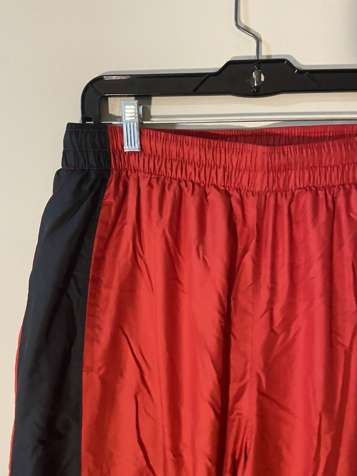 RARE⚡️Air Jordan CHICAGO BULLS THROWBACK Track Pants… Gem