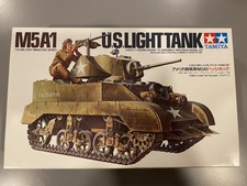 Details about / 1//35 WWII US M5A1 Military Light Tank with 4 Figures Plasitic Model Kit Set