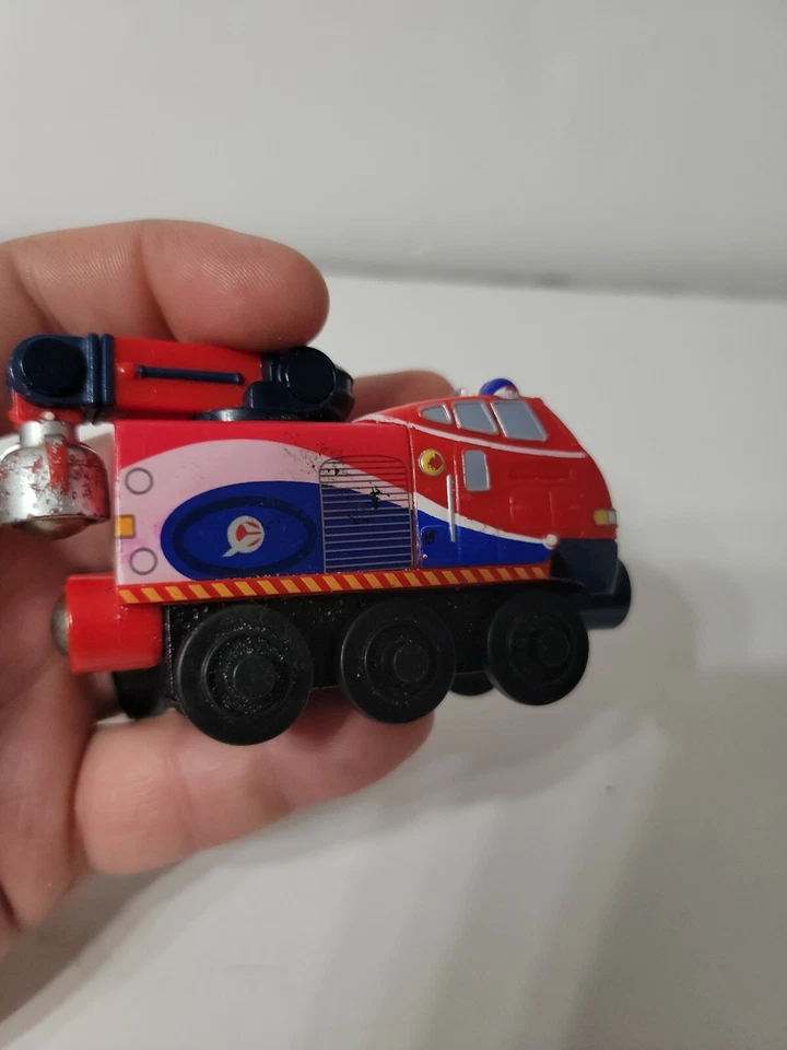 Tren Chuggington de madera Chug Patroller Jackman TOMY UK Thomas Brio Foto 3 de 4
