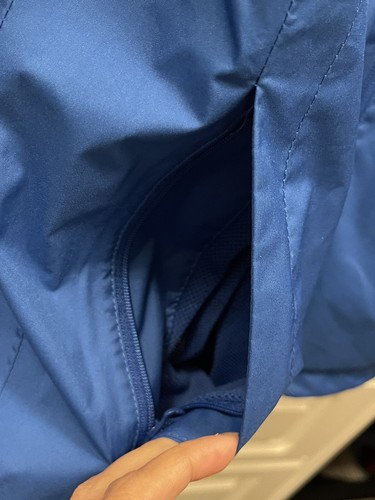 HELLY HANSEN YOUTH BOYS RAIN JACKET SIZE 152/12 WINDBREAKER LOGO ZIP UP BLUE - Picture 4 of 9