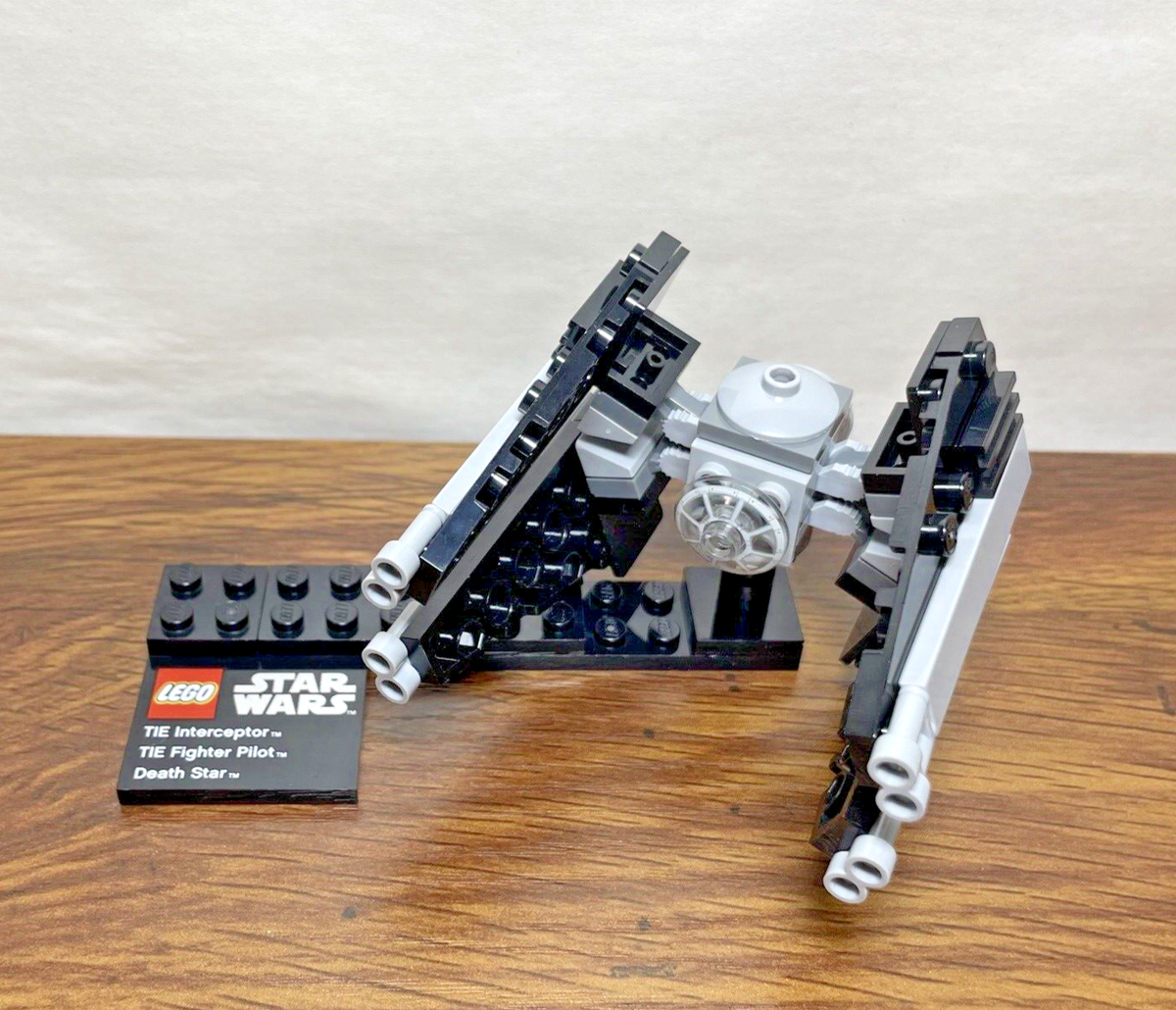LEGO Star Wars 9676 TIE Interceptor & Death Star - NO Planet or