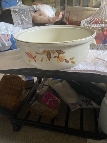 Vintage House Superior Quality Kitchen Ware Casserole No Lid In Autumn Leaf Patt
