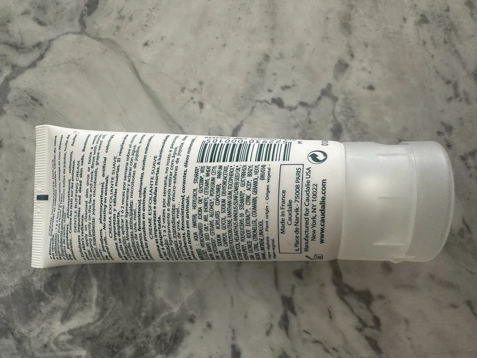 Caudalie Crema Pulidora Suave Crema Suave Exfoliante para Piel Sensible 2floz Foto 2 de 2