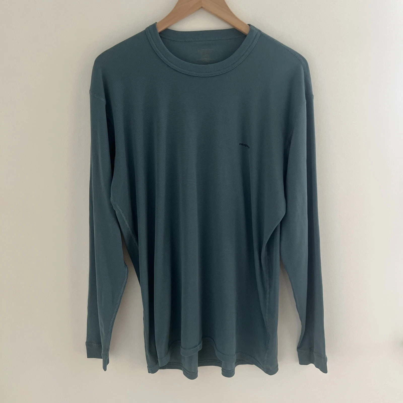 Patagonia Capilene Base Layer Long Sleeve Shirt 44801 XL Made In USA