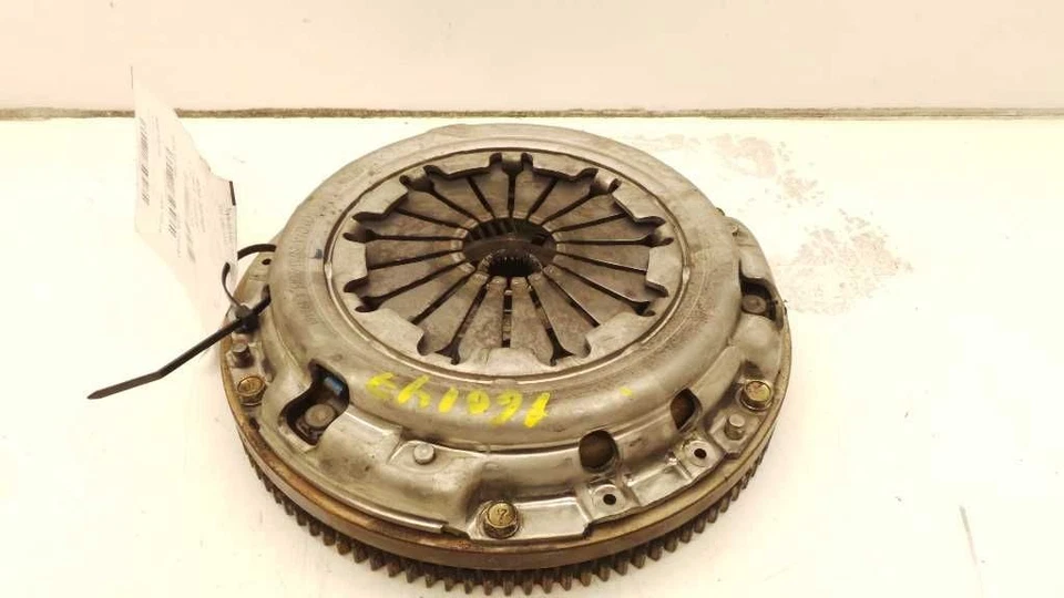 98-07 TOYOTA COROLLA 1.8L 5 SP FWD MANUAL TRANSMISSION FLYWHEEL / FLEX PLATE  - Image 2 of 4