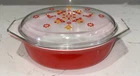 Vtg Pyrex Red Friendship Oval Dish With Lid. 2.5 Quarts