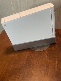 Nintendo RVL-101 Wii Console - White with all cables + controller