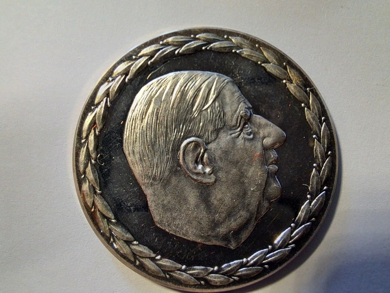 France 1970 Charles De Gaulle  Patriam Servando Victoriam Tulit