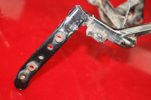 1987 1988 honda cbr1000f UPPER FAIRING MIRROR GAUGES STAY BRACKET 61311-MM5-000 - Bild 6 von 9