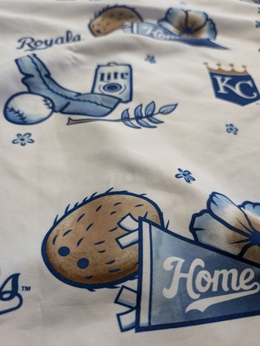 Kansas City Royals Baseball hawaiian button down M/L Shirt BWM Global Polyester - Picture 11 of 15