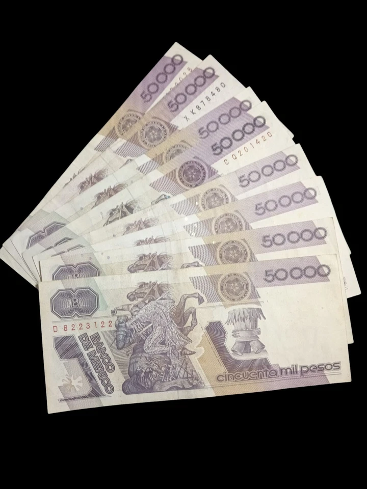 México 50000 Pesos CUAUHTÉMOC 1986,1990 En estado bastante bueno, con algunos agujeros de pasador  Foto 2 de 2