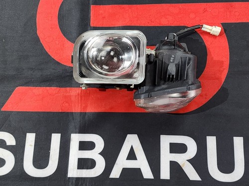 04 -07 Subaru Impreza 05 06 07 Legacy RH-LH Foglight Fog Light Set Of 2 OEM - Picture 2 of 9