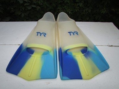 Tyr Men's Swimming Fins Size 6-7 250mm Multicolor Flippers l Stryker Snorkeling